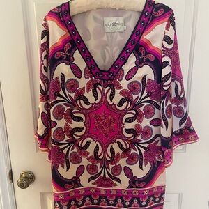 Alice & Trixie Vibrant Pink and Black Tunic